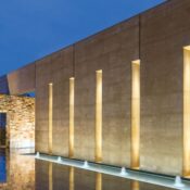 Why Earth Walls Shed Dust — And How to Prevent It